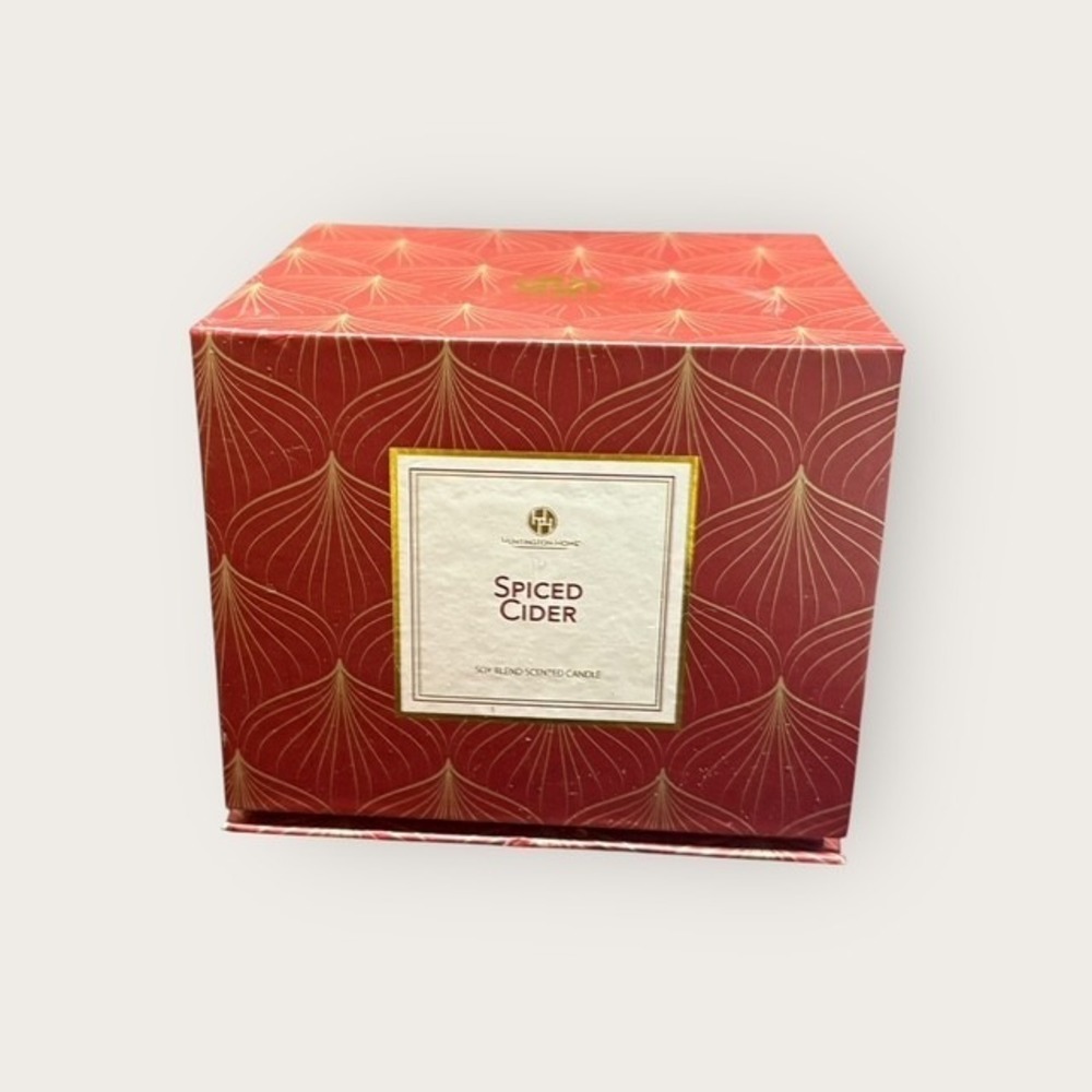 HOME AND HOME Spiced Cider Soy Blend Scented Candle 7.4 oz Red Glass Jar New
